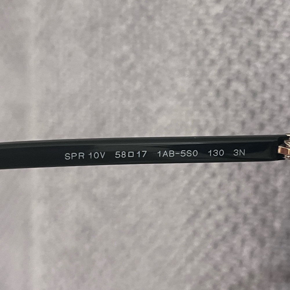 Prada sunglasses - Picture 3 of 3